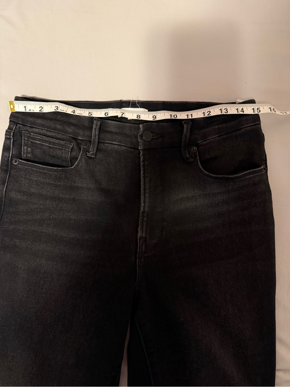 Good American Black Skinny Jeans - High-Rise Stretch | Size 10 - Picture 8 of 8